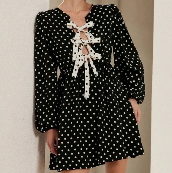 Women Classic Polka Dot Contrast Color Tie Front Long Sleeve Mini Dress - Picture 1 of 4